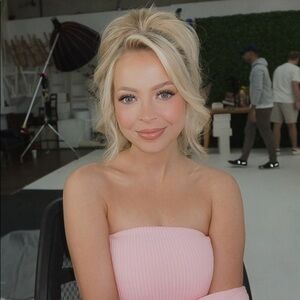 Meet your Posher, Kaylee